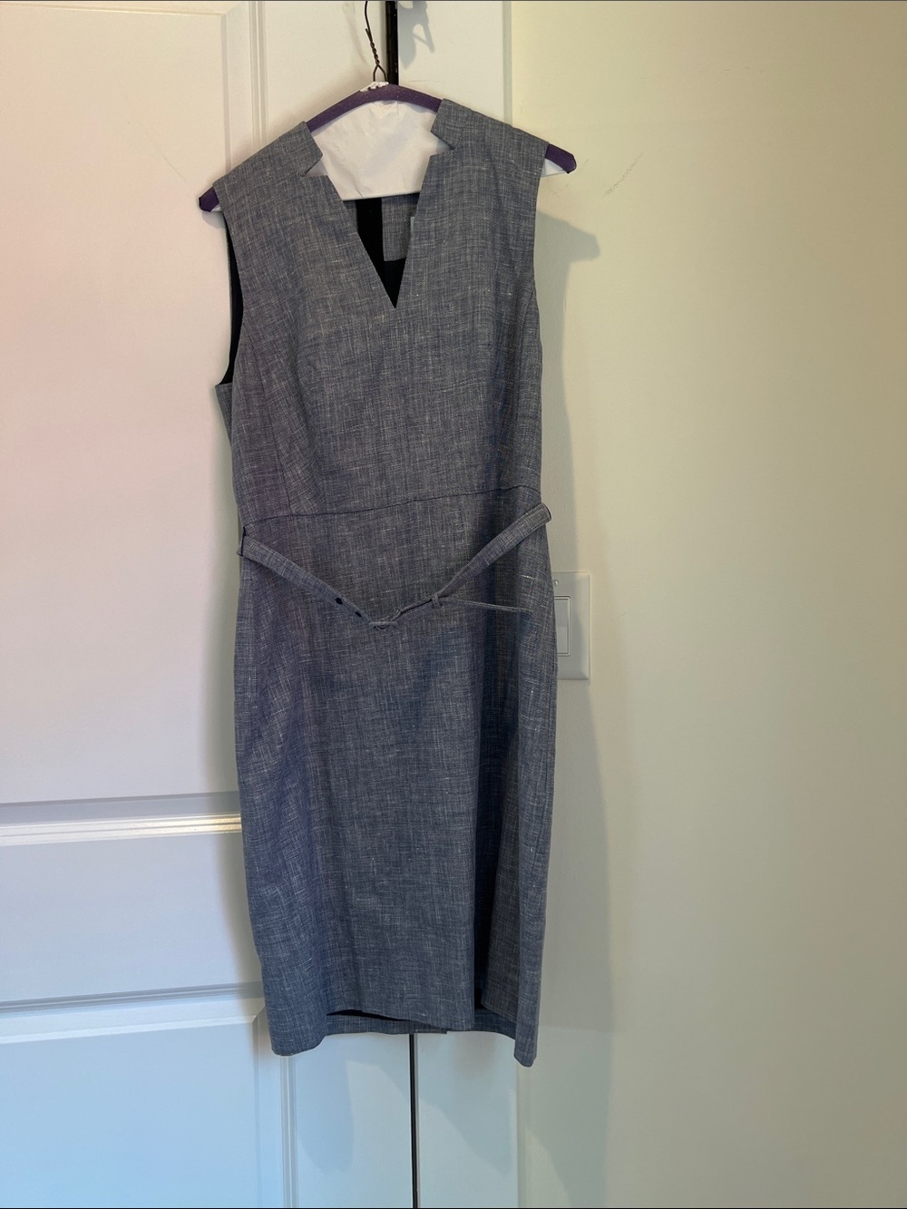 Ann Taylor Sleeveless Sheath Dress in Heather Gray with Waist Tie